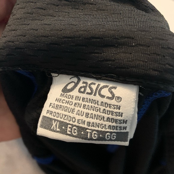 🔥ASICS 1/4 zip light sweater🔥 - Picture 2 of 2